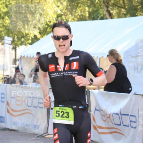 07.09.2025 - 19. Norderstedt Triathlon Zöllner http://msf.ph/oto/8790294 07.09.2025 16:25:46 Ziel 523 meine-sportfotos.de