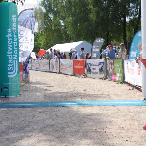 07.09.2025 - 19. Norderstedt Triathlon Zöllner http://msf.ph/oto/8790301 07.09.2025 13:58:51 Ziel 328 meine-sportfotos.de