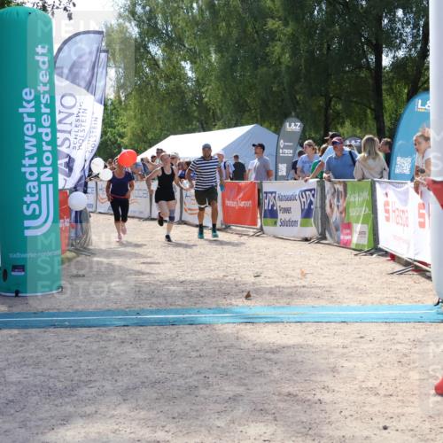 07.09.2025 - 19. Norderstedt Triathlon Zöllner http://msf.ph/oto/8790309 07.09.2025 13:59:00 Ziel 350 meine-sportfotos.de