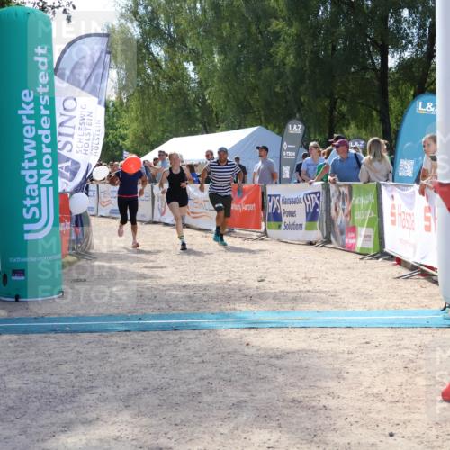 07.09.2025 - 19. Norderstedt Triathlon Zöllner http://msf.ph/oto/8790312 07.09.2025 13:59:00 Ziel 350 meine-sportfotos.de