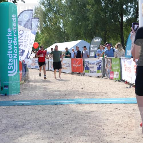 07.09.2025 - 19. Norderstedt Triathlon Zöllner http://msf.ph/oto/8790327 07.09.2025 13:59:17 Ziel 325 meine-sportfotos.de