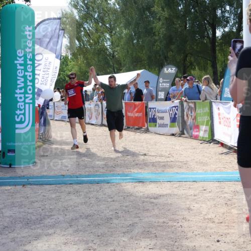 07.09.2025 - 19. Norderstedt Triathlon Zöllner http://msf.ph/oto/8790334 07.09.2025 13:59:18 Ziel 325 meine-sportfotos.de