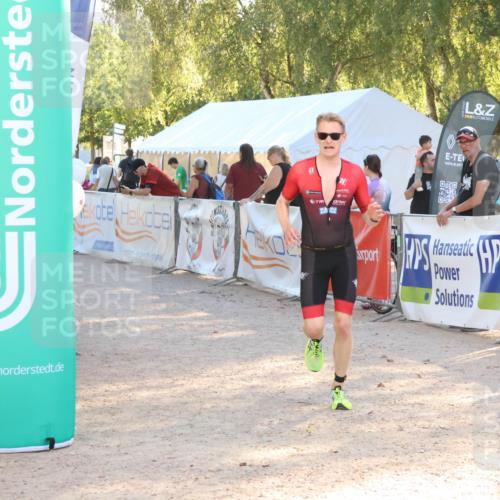 07.09.2025 - 19. Norderstedt Triathlon Zöllner http://msf.ph/oto/8790338 07.09.2025 16:26:03 Ziel 499 meine-sportfotos.de