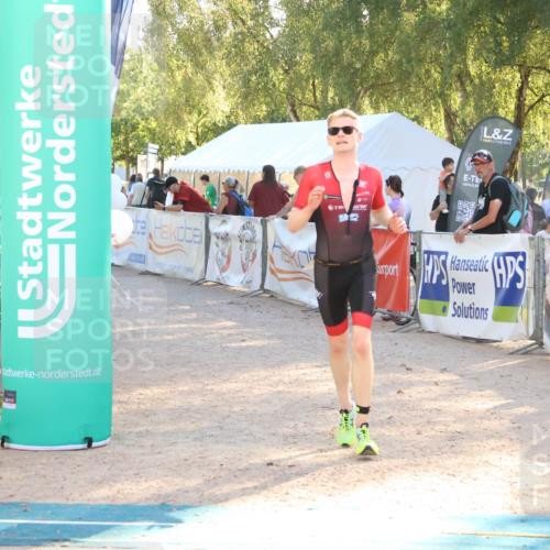 07.09.2025 - 19. Norderstedt Triathlon Zöllner http://msf.ph/oto/8790343 07.09.2025 16:26:04 Ziel 499 meine-sportfotos.de