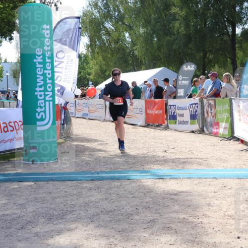 07.09.2025 - 19. Norderstedt Triathlon Zöllner http://msf.ph/oto/8790349 07.09.2025 13:59:36 Ziel 211 meine-sportfotos.de