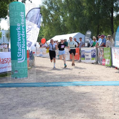 07.09.2025 - 19. Norderstedt Triathlon Zöllner http://msf.ph/oto/8790371 07.09.2025 13:59:43 Ziel 211, 354 meine-sportfotos.de