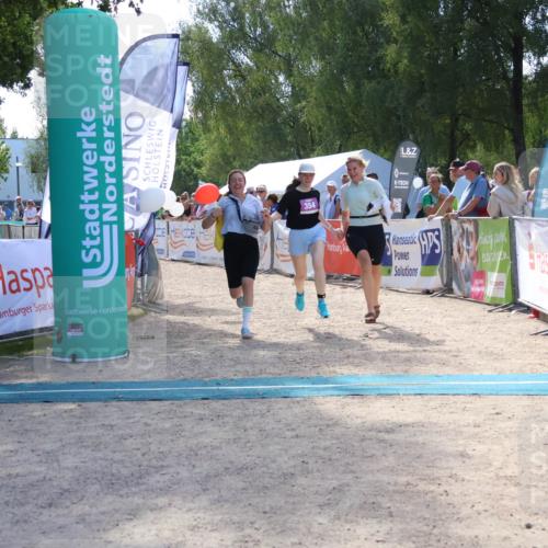 07.09.2025 - 19. Norderstedt Triathlon Zöllner http://msf.ph/oto/8790380 07.09.2025 13:59:43 Ziel 211, 354 meine-sportfotos.de