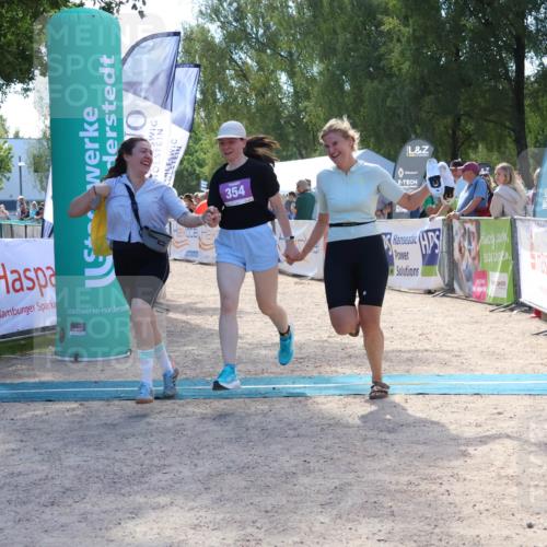 07.09.2025 - 19. Norderstedt Triathlon Zöllner http://msf.ph/oto/8790401 07.09.2025 13:59:44 Ziel 354 meine-sportfotos.de