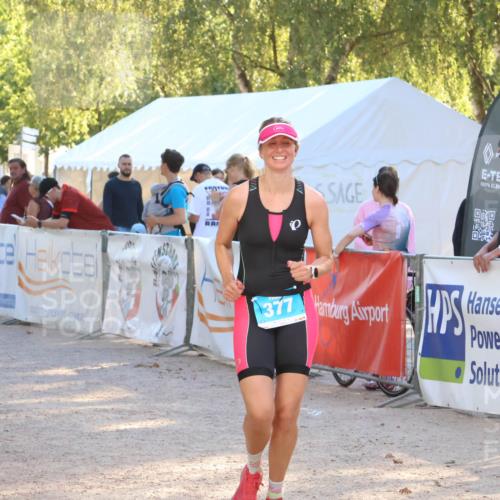 07.09.2025 - 19. Norderstedt Triathlon Zöllner http://msf.ph/oto/8790406 07.09.2025 16:26:49 Ziel 377 meine-sportfotos.de