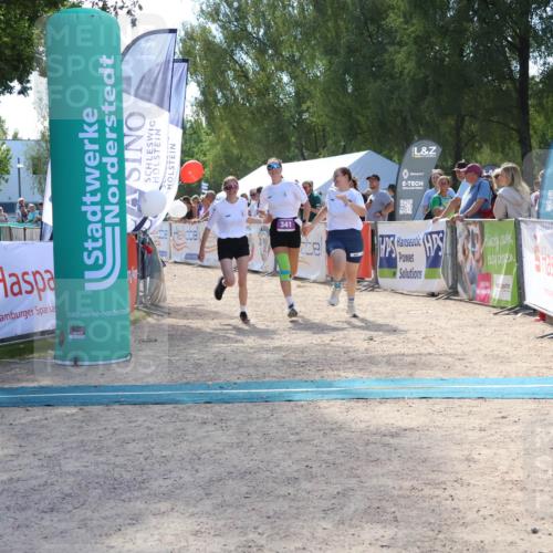 07.09.2025 - 19. Norderstedt Triathlon Zöllner http://msf.ph/oto/8790418 07.09.2025 13:59:49 Ziel 341, 354 meine-sportfotos.de
