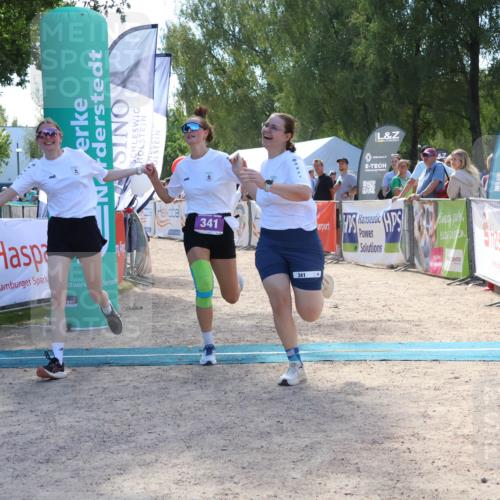 07.09.2025 - 19. Norderstedt Triathlon Zöllner http://msf.ph/oto/8790438 07.09.2025 13:59:50 Ziel 341, 354 meine-sportfotos.de