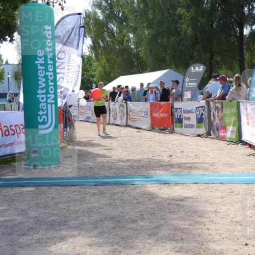 07.09.2025 - 19. Norderstedt Triathlon Zöllner http://msf.ph/oto/8790449 07.09.2025 14:00:01 Ziel 179 meine-sportfotos.de