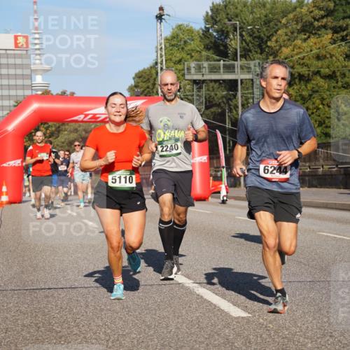 07.09.2025 - BARMER Alsterlauf Yannick Fuchs http://msf.ph/oto/8790452 07.09.2025 09:40:59 Laufen 5110, 2240, 6244, 76 meine-sportfotos.de