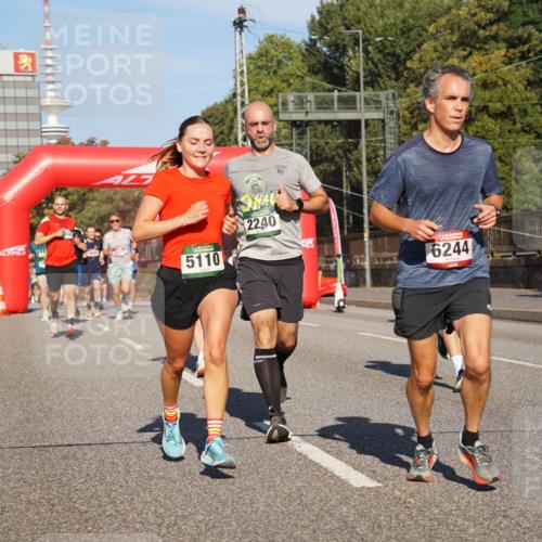 07.09.2025 - BARMER Alsterlauf Yannick Fuchs http://msf.ph/oto/8790456 07.09.2025 09:40:59 Laufen 5110, 2240, 19, 6244, 76 meine-sportfotos.de