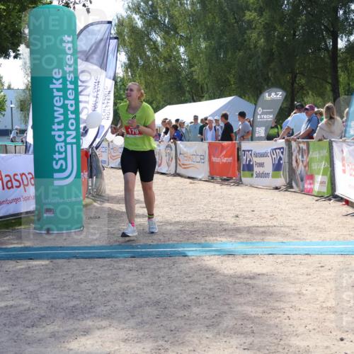 07.09.2025 - 19. Norderstedt Triathlon Zöllner http://msf.ph/oto/8790476 07.09.2025 14:00:04 Ziel 179 meine-sportfotos.de