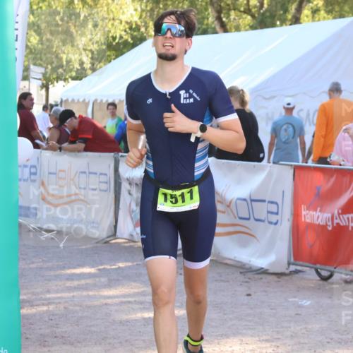 07.09.2025 - 19. Norderstedt Triathlon Zöllner http://msf.ph/oto/8790478 07.09.2025 16:27:04 Ziel 473, 1511 meine-sportfotos.de