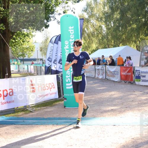 07.09.2025 - 19. Norderstedt Triathlon Zöllner http://msf.ph/oto/8790489 07.09.2025 16:27:05 Ziel 473, 1511 meine-sportfotos.de