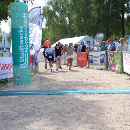 07.09.2025 - 19. Norderstedt Triathlon Zöllner http://msf.ph/oto/8790490 07.09.2025 14:00:15 Ziel 315, 339 meine-sportfotos.de