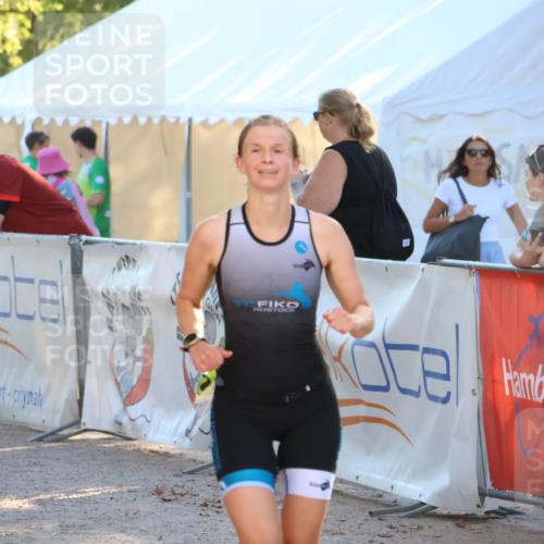 07.09.2025 - 19. Norderstedt Triathlon Zöllner http://msf.ph/oto/8790498 07.09.2025 16:27:30 Ziel 452 meine-sportfotos.de