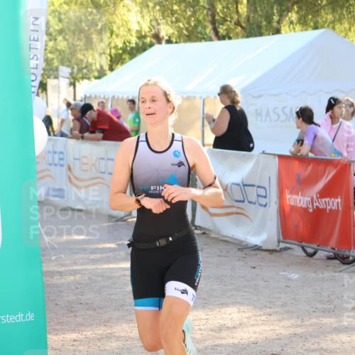07.09.2025 - 19. Norderstedt Triathlon Zöllner http://msf.ph/oto/8790506 07.09.2025 16:27:32 Ziel 452 meine-sportfotos.de