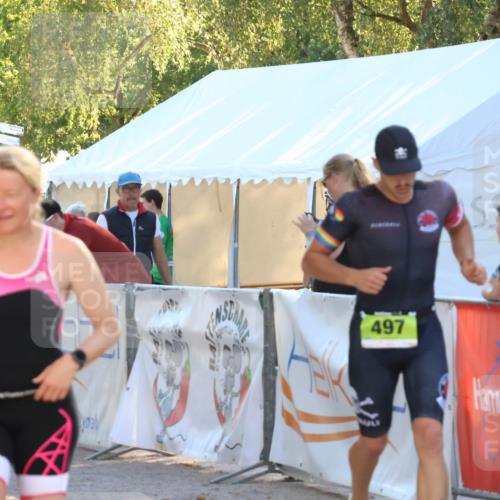 07.09.2025 - 19. Norderstedt Triathlon Zöllner http://msf.ph/oto/8790521 07.09.2025 16:27:42 Ziel 497, 1528 meine-sportfotos.de