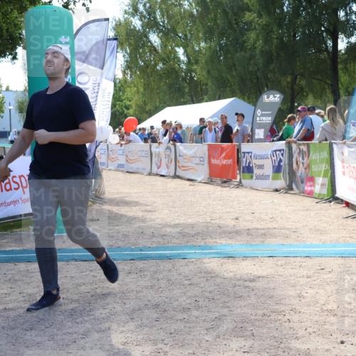07.09.2025 - 19. Norderstedt Triathlon Zöllner http://msf.ph/oto/8790523 07.09.2025 14:00:20 Ziel 315, 339 meine-sportfotos.de