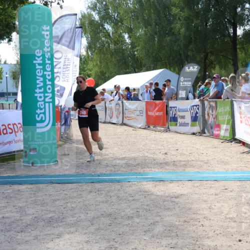 07.09.2025 - 19. Norderstedt Triathlon Zöllner http://msf.ph/oto/8790544 07.09.2025 14:00:46 Ziel 745 meine-sportfotos.de