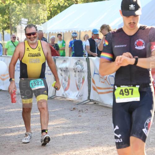 07.09.2025 - 19. Norderstedt Triathlon Zöllner http://msf.ph/oto/8790551 07.09.2025 16:27:44 Ziel 497, 1523, 1528 meine-sportfotos.de