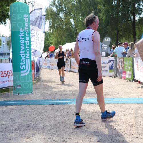 07.09.2025 - 19. Norderstedt Triathlon Zöllner http://msf.ph/oto/8790560 07.09.2025 14:01:29 Ziel 1259 meine-sportfotos.de