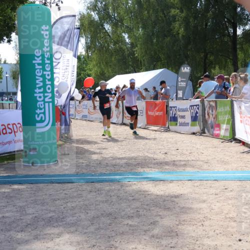 07.09.2025 - 19. Norderstedt Triathlon Zöllner http://msf.ph/oto/8790581 07.09.2025 14:01:50 Ziel 193, 206 meine-sportfotos.de