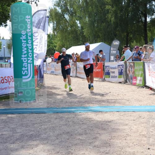 07.09.2025 - 19. Norderstedt Triathlon Zöllner http://msf.ph/oto/8790592 07.09.2025 14:01:50 Ziel 193, 206 meine-sportfotos.de