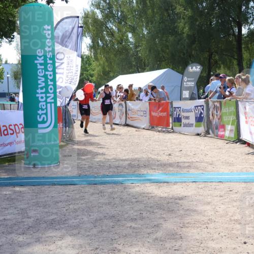 07.09.2025 - 19. Norderstedt Triathlon Zöllner http://msf.ph/oto/8790617 07.09.2025 14:02:23 Ziel 316 meine-sportfotos.de