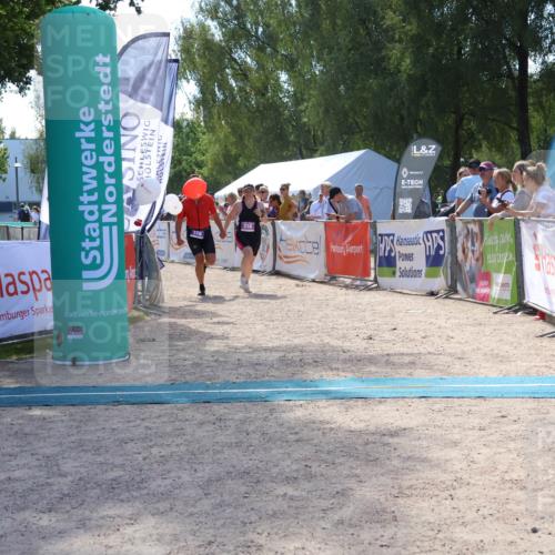 07.09.2025 - 19. Norderstedt Triathlon Zöllner http://msf.ph/oto/8790619 07.09.2025 14:02:23 Ziel 316 meine-sportfotos.de