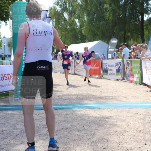 07.09.2025 - 19. Norderstedt Triathlon Zöllner http://msf.ph/oto/8790640 07.09.2025 14:03:03 Ziel 804 meine-sportfotos.de