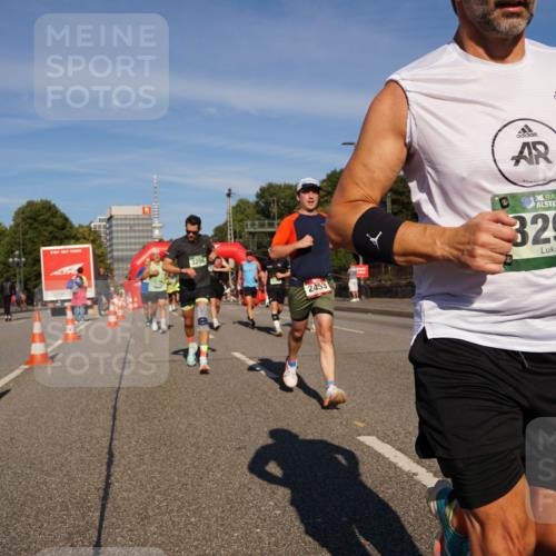 07.09.2025 - BARMER Alsterlauf Yannick Fuchs http://msf.ph/oto/8790682 07.09.2025 09:41:11 Laufen 3206, 2453, 36, 3290 meine-sportfotos.de