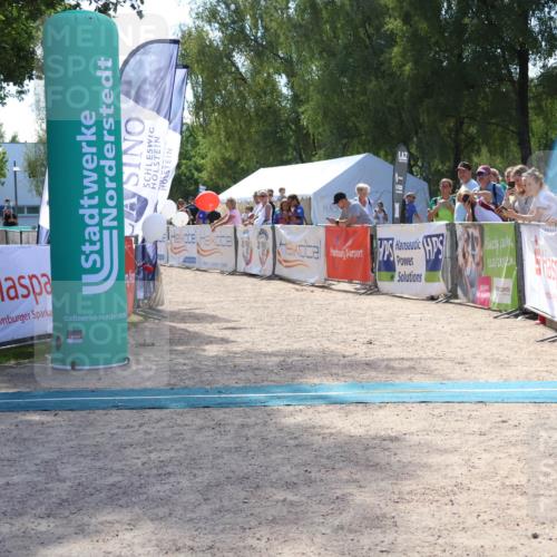 07.09.2025 - 19. Norderstedt Triathlon Zöllner http://msf.ph/oto/8790683 07.09.2025 14:03:08 Ziel 804 meine-sportfotos.de