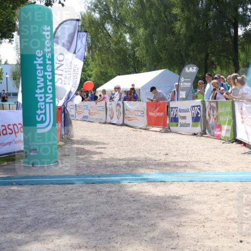 07.09.2025 - 19. Norderstedt Triathlon Zöllner http://msf.ph/oto/8790696 07.09.2025 14:03:09 Ziel 804 meine-sportfotos.de