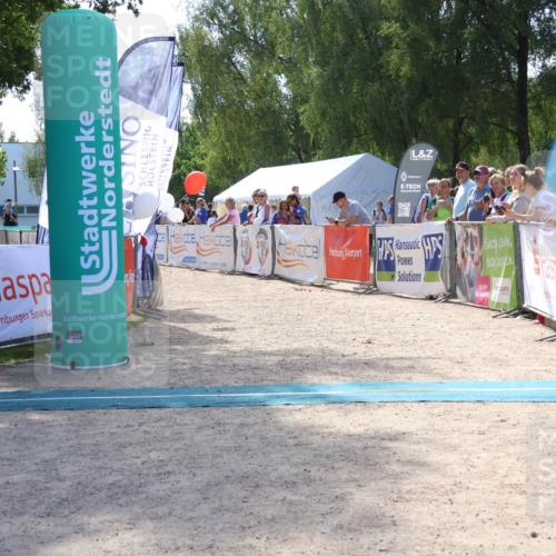 07.09.2025 - 19. Norderstedt Triathlon Zöllner http://msf.ph/oto/8790707 07.09.2025 14:03:10 Ziel 804 meine-sportfotos.de