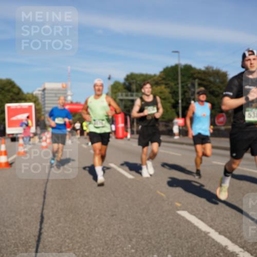07.09.2025 - BARMER Alsterlauf Yannick Fuchs http://msf.ph/oto/8790715 07.09.2025 09:41:13 Laufen 5380 meine-sportfotos.de