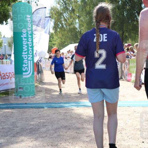 07.09.2025 - 19. Norderstedt Triathlon Zöllner http://msf.ph/oto/8790729 07.09.2025 14:04:27 Ziel 359 meine-sportfotos.de