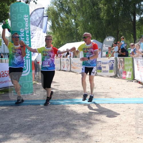07.09.2025 - 19. Norderstedt Triathlon Zöllner http://msf.ph/oto/8790758 07.09.2025 14:05:32 Ziel 332 meine-sportfotos.de