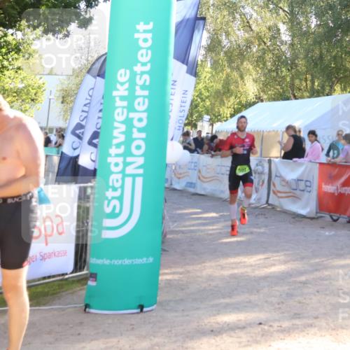 07.09.2025 - 19. Norderstedt Triathlon Zöllner http://msf.ph/oto/8790776 07.09.2025 16:28:32 Ziel 487, 507, 515, 1534 meine-sportfotos.de