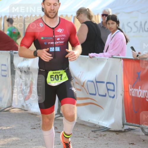 07.09.2025 - 19. Norderstedt Triathlon Zöllner http://msf.ph/oto/8790784 07.09.2025 16:28:33 Ziel 487, 507, 515, 1534 meine-sportfotos.de