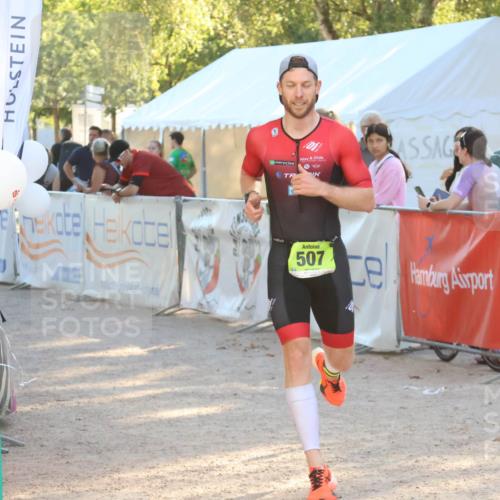 07.09.2025 - 19. Norderstedt Triathlon Zöllner http://msf.ph/oto/8790789 07.09.2025 16:28:34 Ziel 487, 507, 1534 meine-sportfotos.de