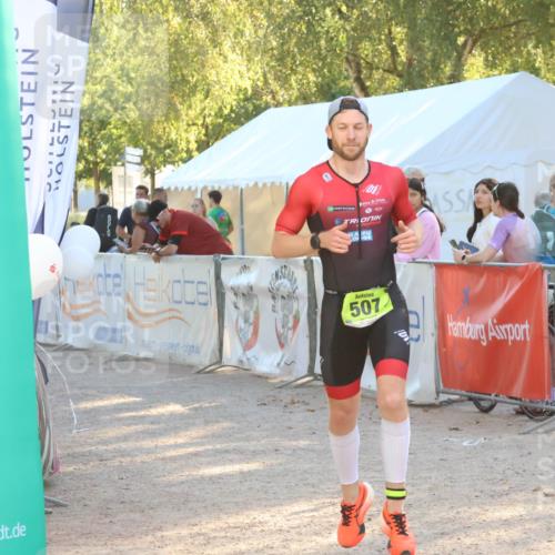 07.09.2025 - 19. Norderstedt Triathlon Zöllner http://msf.ph/oto/8790793 07.09.2025 16:28:34 Ziel 487, 507, 1534 meine-sportfotos.de