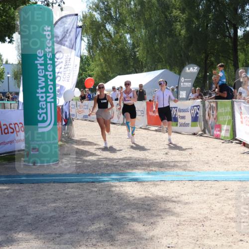 07.09.2025 - 19. Norderstedt Triathlon Zöllner http://msf.ph/oto/8790800 07.09.2025 14:06:39 Ziel 353 meine-sportfotos.de