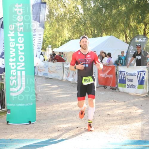 07.09.2025 - 19. Norderstedt Triathlon Zöllner http://msf.ph/oto/8790805 07.09.2025 16:28:35 Ziel 487, 507, 1534 meine-sportfotos.de