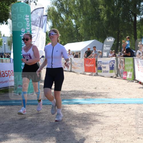 07.09.2025 - 19. Norderstedt Triathlon Zöllner http://msf.ph/oto/8790817 07.09.2025 14:06:41 Ziel 353 meine-sportfotos.de