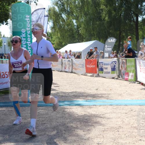 07.09.2025 - 19. Norderstedt Triathlon Zöllner http://msf.ph/oto/8790819 07.09.2025 14:06:41 Ziel 353 meine-sportfotos.de