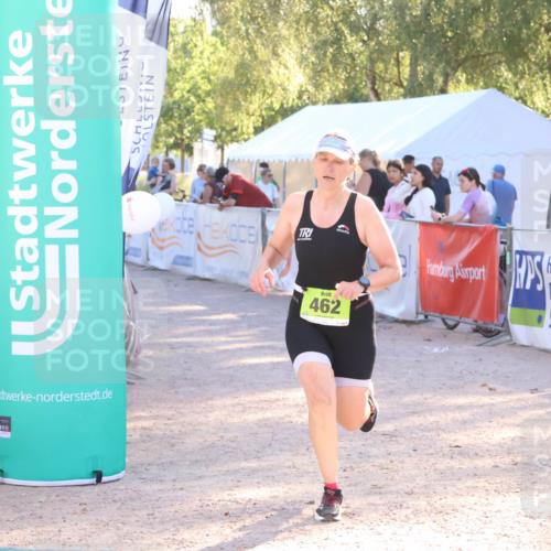 07.09.2025 - 19. Norderstedt Triathlon Zöllner http://msf.ph/oto/8790823 07.09.2025 16:28:45 Ziel 462 meine-sportfotos.de